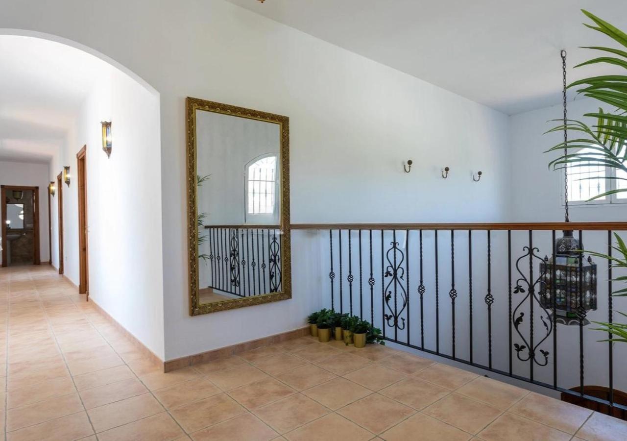 Spacious Villa With Exceptional Views In Malaga Casarabonela Exterior foto